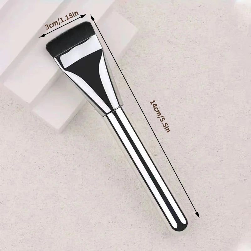 New Ultra-Thin Foundation & Concealer Brush